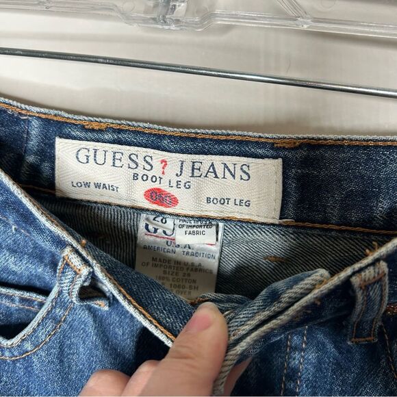 Vintage Guess distressed jean shorts - Picture 6 of 7